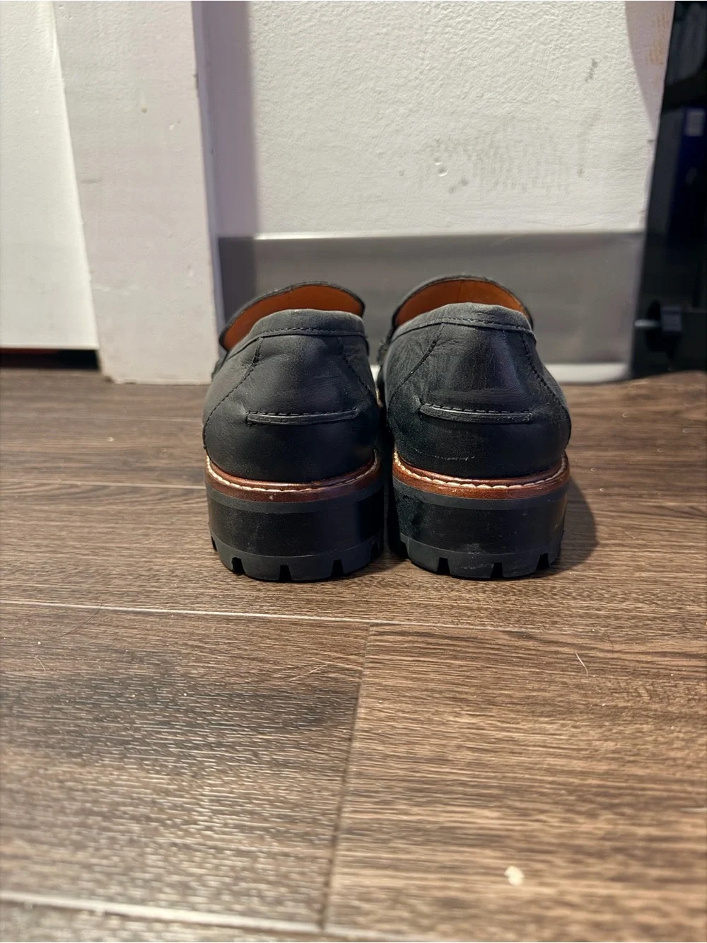 Classic Women's Madewell Black Leather Penny Loafers with Lug Sole